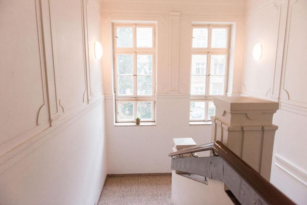 Lion Apartments In Historical Center, Bratislava Old Town Екстер'єр фото