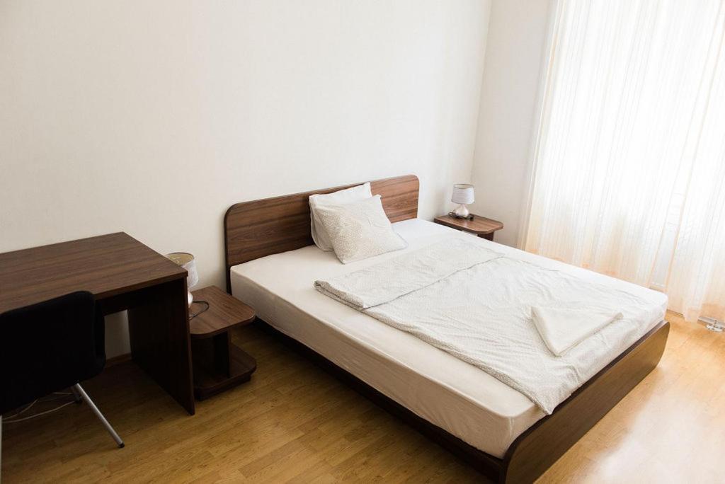 Lion Apartments In Historical Center, Bratislava Old Town Екстер'єр фото